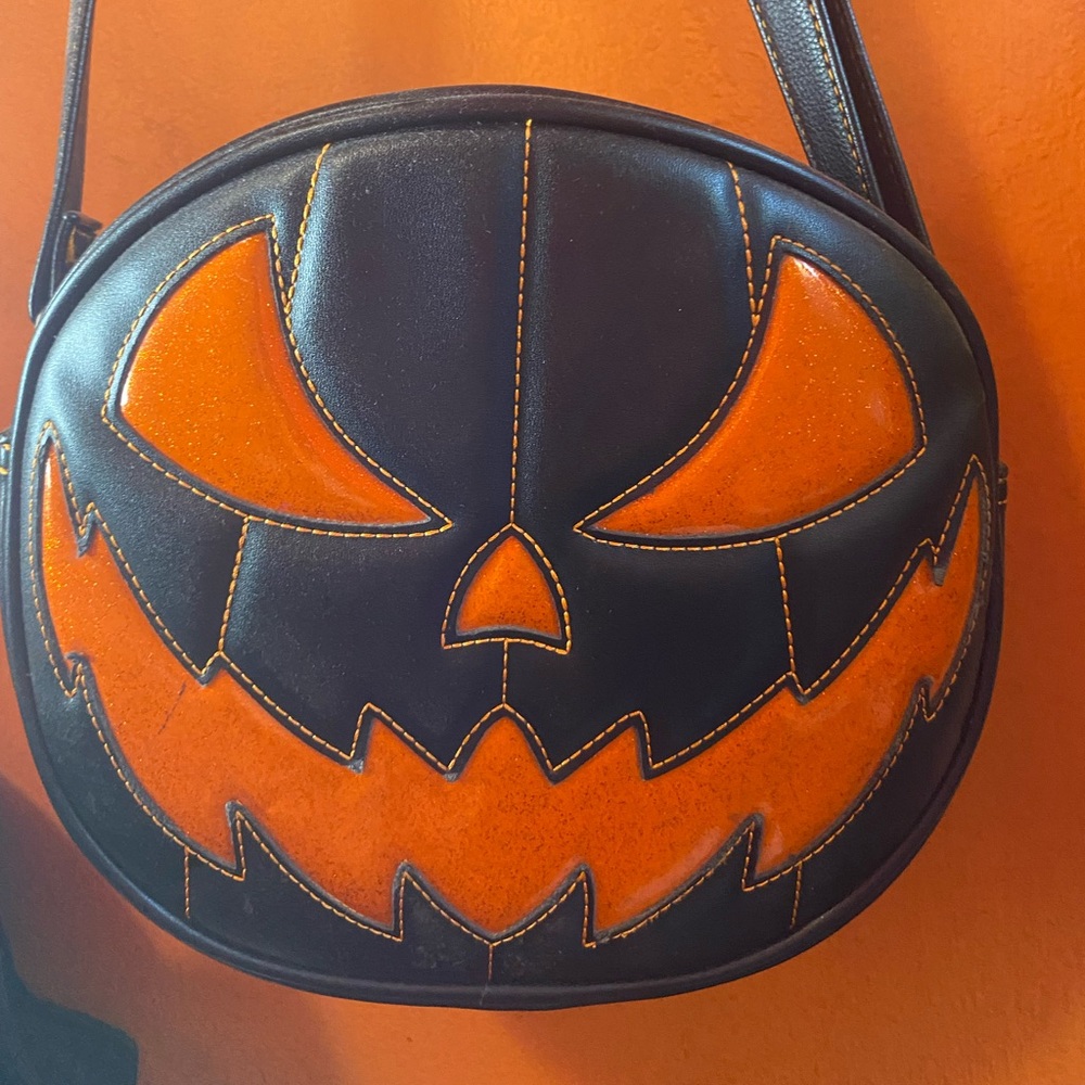 Black and Orange Pumpkin Face Crossbody Bag